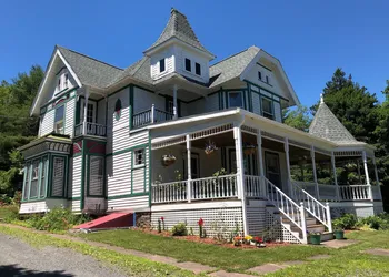 Antique Rose Inn Windham hotel thumbnail 5