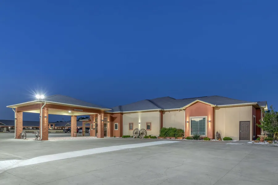 Best Western Windwood Inn & Suites hotel detail image 2