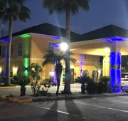 Los Fresnos Inn and Suites hotel detail image 7