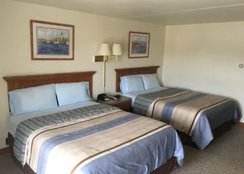 Coho Motel and Suites hotel thumbnail 8