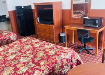 Executive Inn hotel thumbnail 8