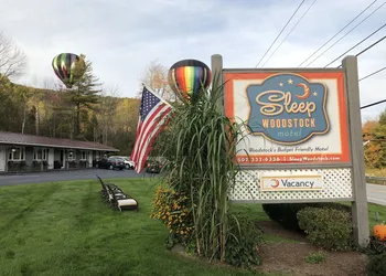Sleep Woodstock Motel hotel thumbnail 2