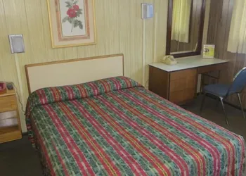 Prairie Motel hotel thumbnail 5