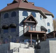 The Castle at Swan Lake hotel detail image 4