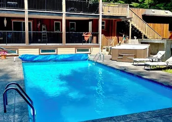 Davis Brook Retreat hotel thumbnail 6
