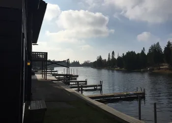 Sauble River Marina & Lodge Resort hotel thumbnail 4