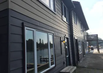 Sauble River Marina & Lodge Resort hotel thumbnail 5