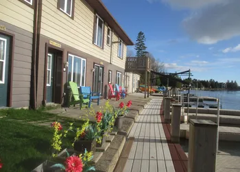 Sauble River Marina & Lodge Resort hotel thumbnail 6