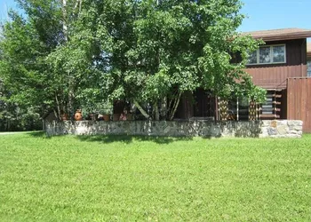 Sportsman's Inn hotel thumbnail 2