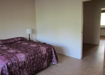 Sportsman's Inn hotel thumbnail 5