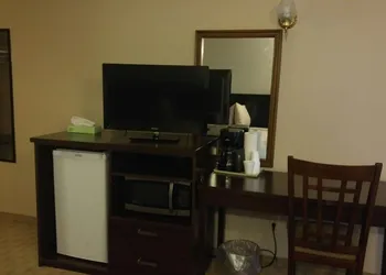 Melville Country Inn hotel thumbnail 6