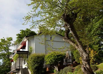Cherry Tree Inn Victoria hotel thumbnail 7