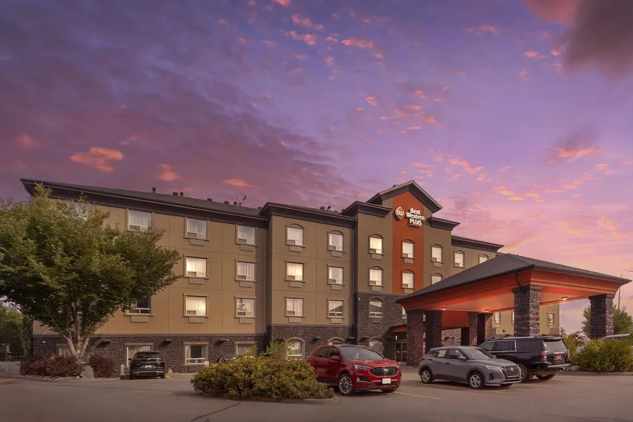 Best Western Plus St. Albert hotel detail image 2