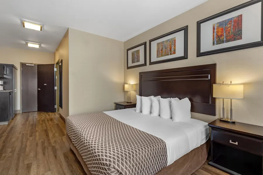 Best Western Plus St. Albert hotel detail image 6