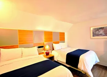 Motel des Pentes et Suites hotel thumbnail 6