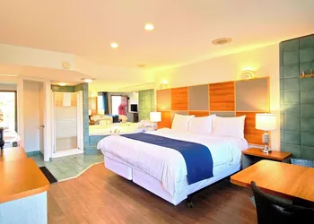 Motel des Pentes et Suites hotel thumbnail 7