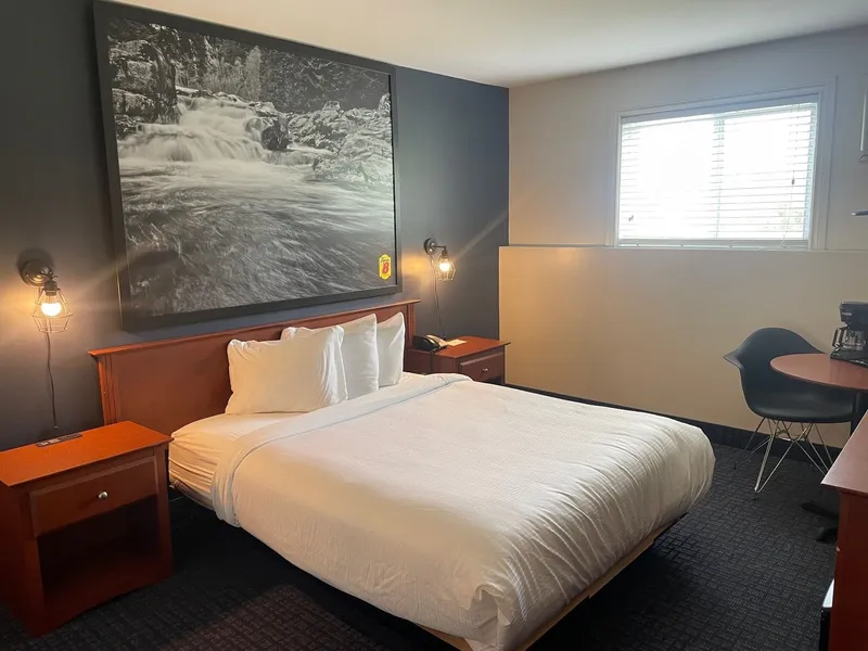 Super 8 by Wyndham Sainte Agathe Des Monts hotel detail image 6