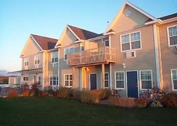 Inn at the Pier hotel thumbnail 5