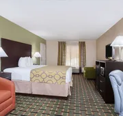 Baymont by Wyndham Lake City I-75 hotel detail image 5