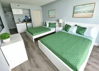 Ocean Side Inn Studios hotel thumbnail 6