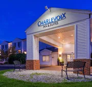 Charlevoix Inn & Suites SureStay Collection by Best Western hotel detail image 3