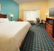Fairfield Inn & Suites by Marriott Marshall hotel detail image 5
