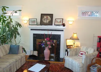 Downtown Bed And Breakfast hotel thumbnail 8