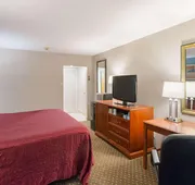 Rodeway Inn Milford - I-84 hotel detail image 3