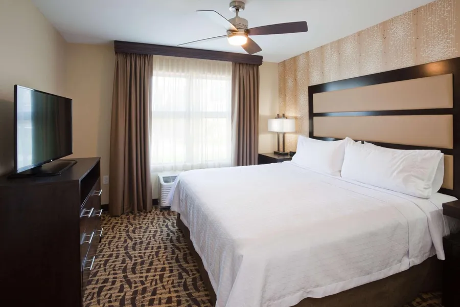 Homewood Suites by Hilton Davenport hotel detail image 2