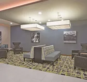 La Quinta Inn & Suites by Wyndham Morgantown hotel detail image 5