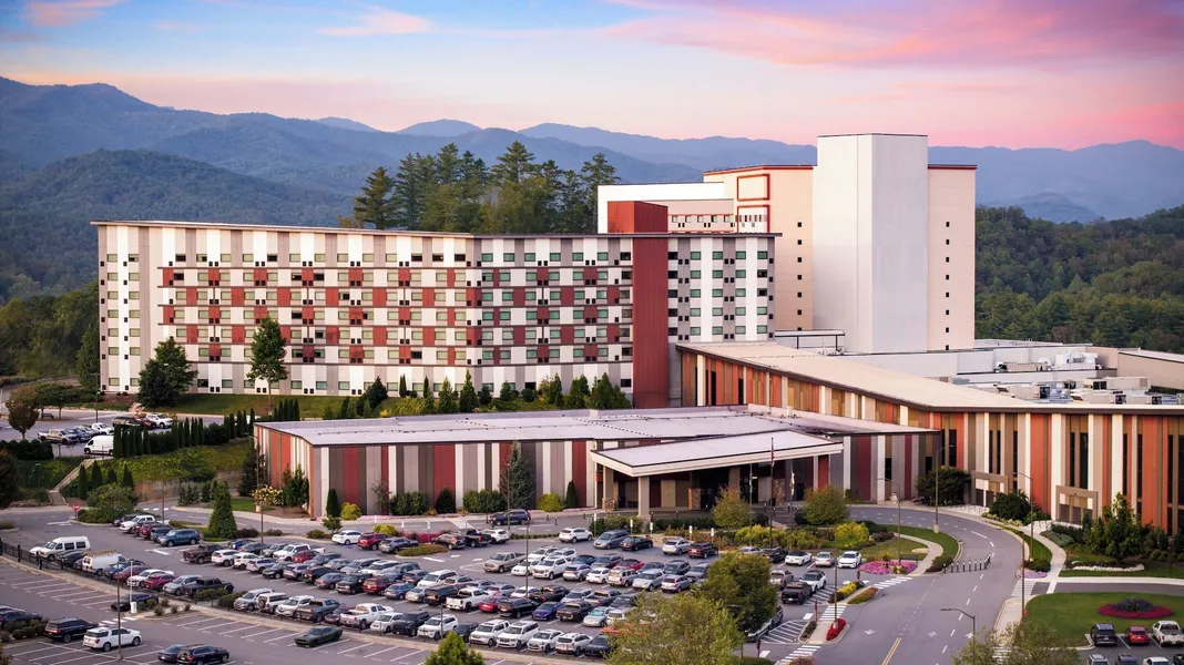 Harrah's Cherokee Valley River Hotel & Casino – A Caesars Rewards Destination hotel detail image 2