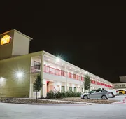 Palace Inn 290 & Jones Rd hotel detail image 3