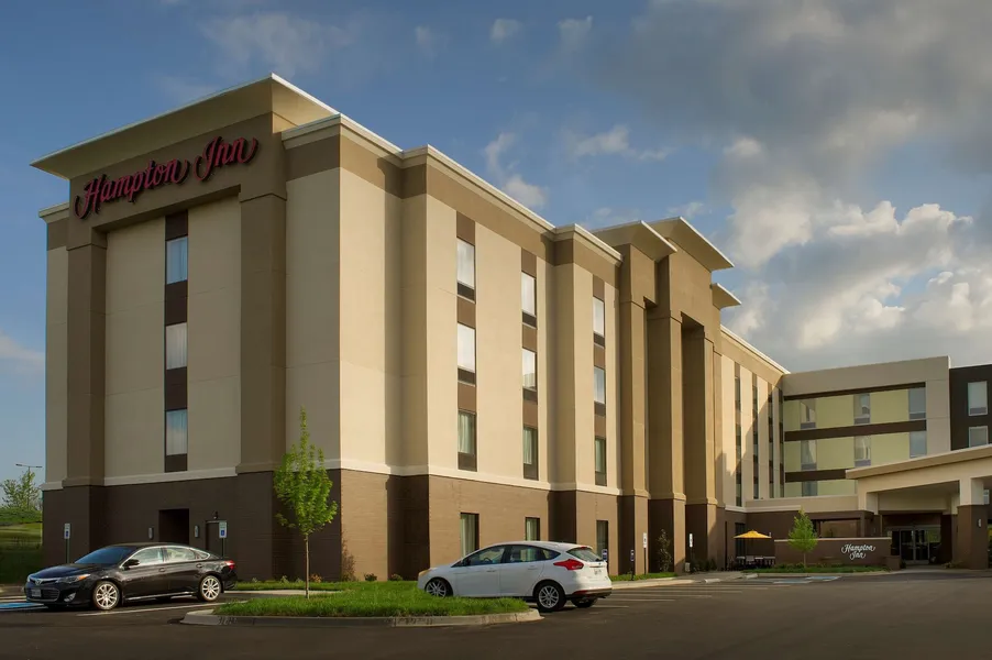 Hampton Inn Louisville East/Hurstbourne hotel detail image 2