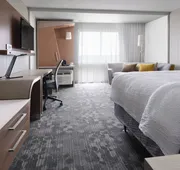 Courtyard by Marriott Dallas Plano/The Colony hotel detail image 4
