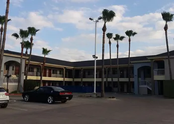 Texas Inn Downtown McAllen hotel thumbnail 7