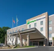 Holiday Inn Express & Suites Charlotte Airport by IHG hotel detail image 3