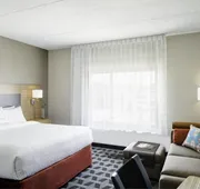 TownePlace Suites by Marriott Pittsburgh Harmarville hotel detail image 5