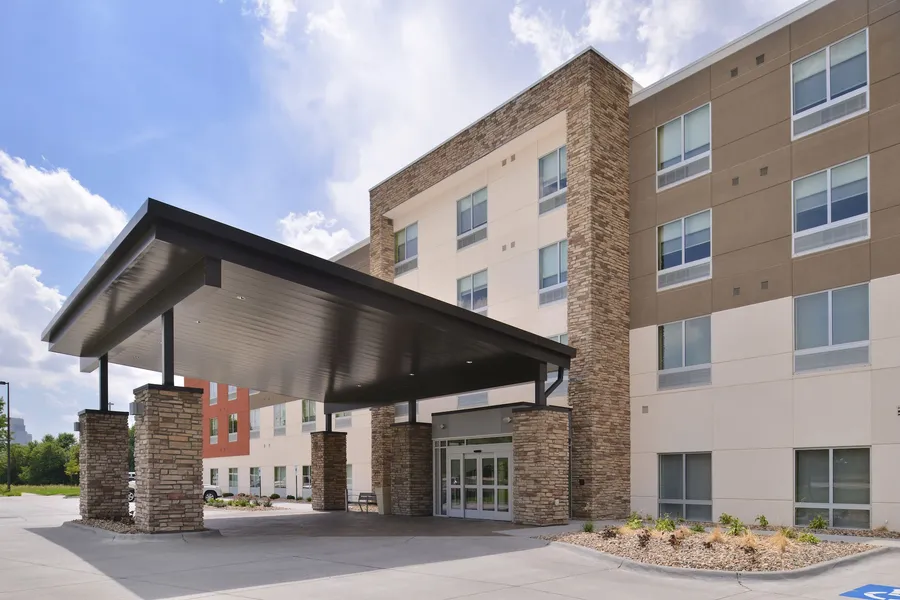 Holiday Inn Express & Suites Omaha Airport by IHG hotel detail image 2