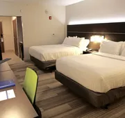 Holiday Inn Express & Suites Oswego by IHG hotel detail image 7