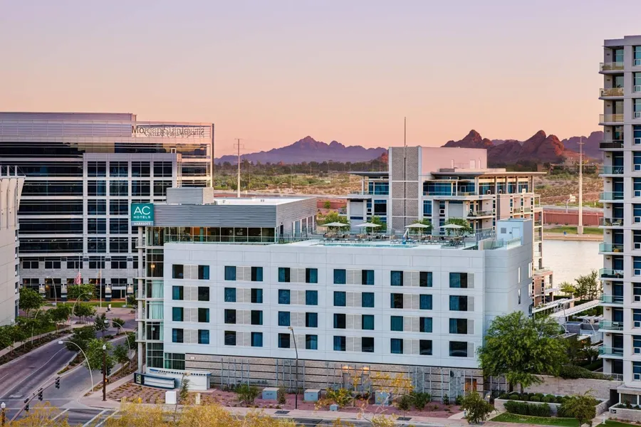 AC Hotel Phoenix Tempe/Downtown hotel detail image 2