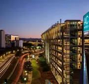 AC Hotel Phoenix Tempe/Downtown hotel detail image 3
