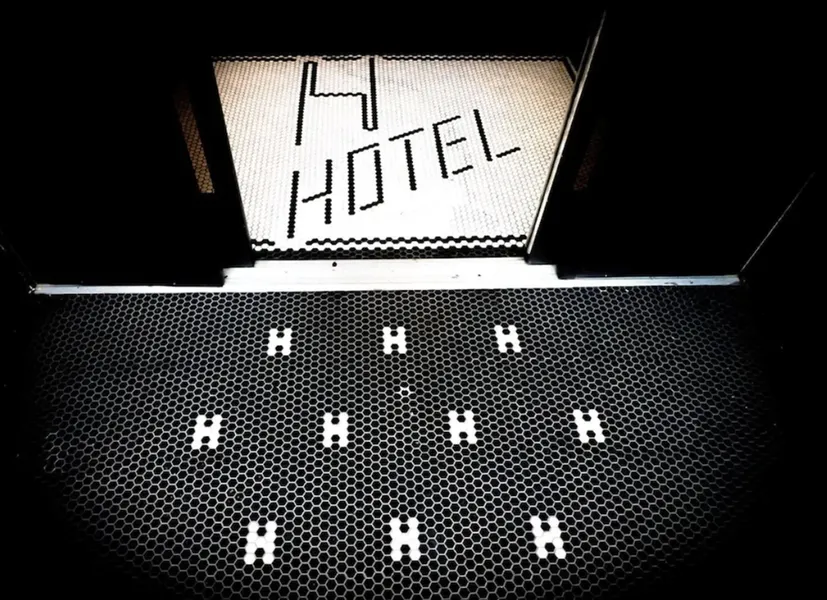 H Hotel hotel detail image 2