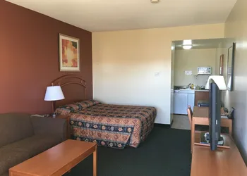 Western Valley Inn hotel thumbnail 7