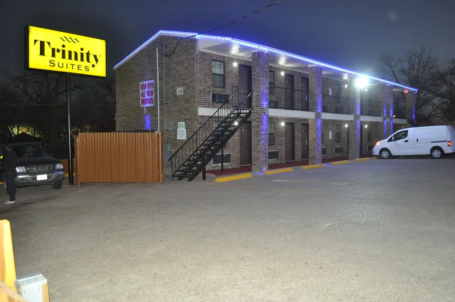 Trinity Suites Downtown Dallas hotel detail image 6