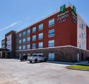 Holiday Inn Express & Suites Blackwell by IHG hotel detail image 5