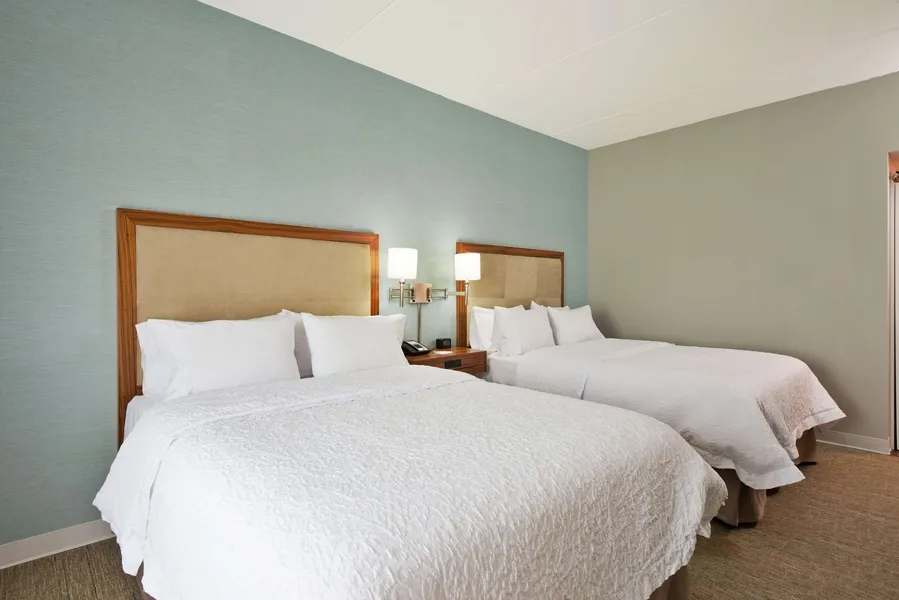 Hampton Inn & Suites North Huntingdon-Irwin hotel detail image 6