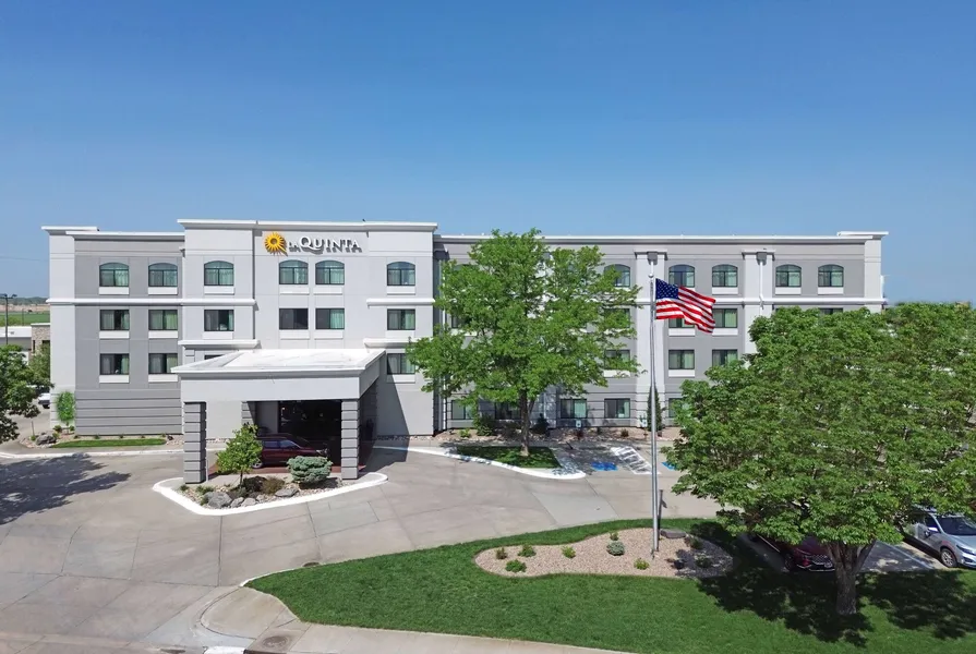 La Quinta Inn & Suites by Wyndham Kearney hotel detail image 2