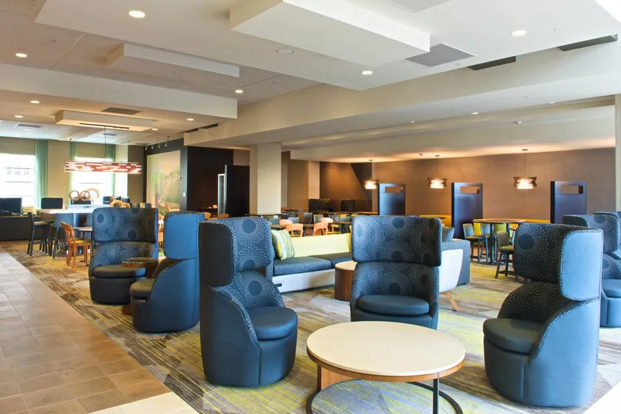 Courtyard by Marriott Seattle Everett Downtown hotel detail image 6
