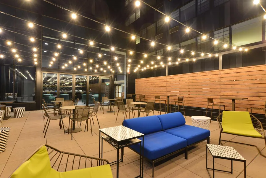 The Lismore Eau Claire - a DoubleTree by Hilton hotel detail image 6