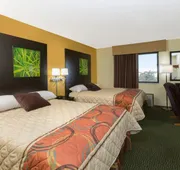 Super 8 by Wyndham Perry IA hotel detail image 7